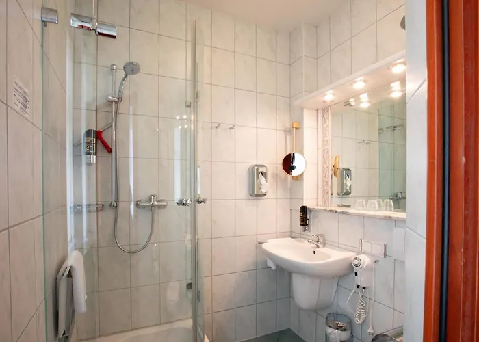 דירה 2 Raum Kleiner Balkon